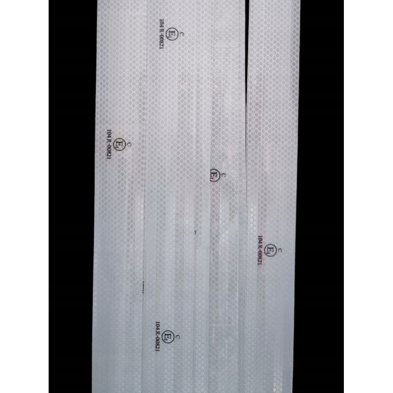 Reflextejp 2st 5m 50mm bred rullar, silver / vit, självhäftande tejp för professionell användning, Paper Tech Reflextejp 2st 5m 50mm bred rullar, silver / vit, självhäftande tejp för professionell användning, Paper Tech