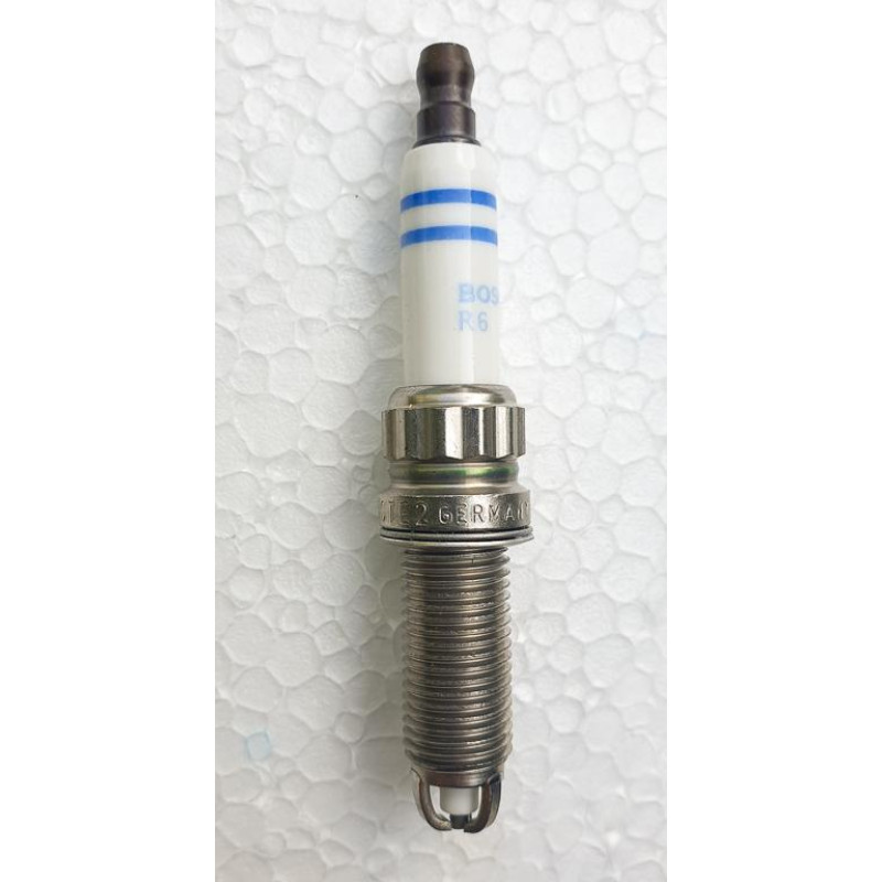 Tändstift BOSCH Nickel ZGR6STE2, 0 242 140 507 Tändstift BOSCH Nickel ZGR6STE2, 0 242 140 507